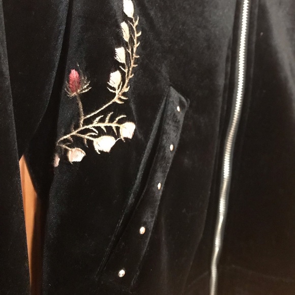 Velvet, embroidered, studded jacket - Picture 5 of 7